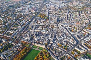 Mehr über den Artikel erfahren LANGEWEILE IN BONN?